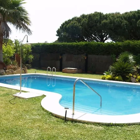 Villa Exclusiva En Roche 200 Metros Al Mar